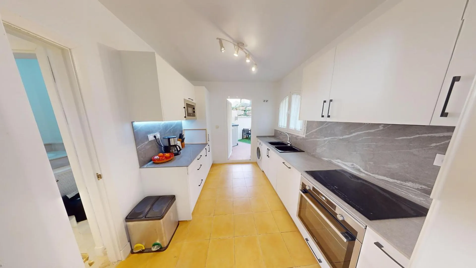 Las Lomas De Riviera Club - Beautiful Townhouse Sitio de Calahonda Holiday home
