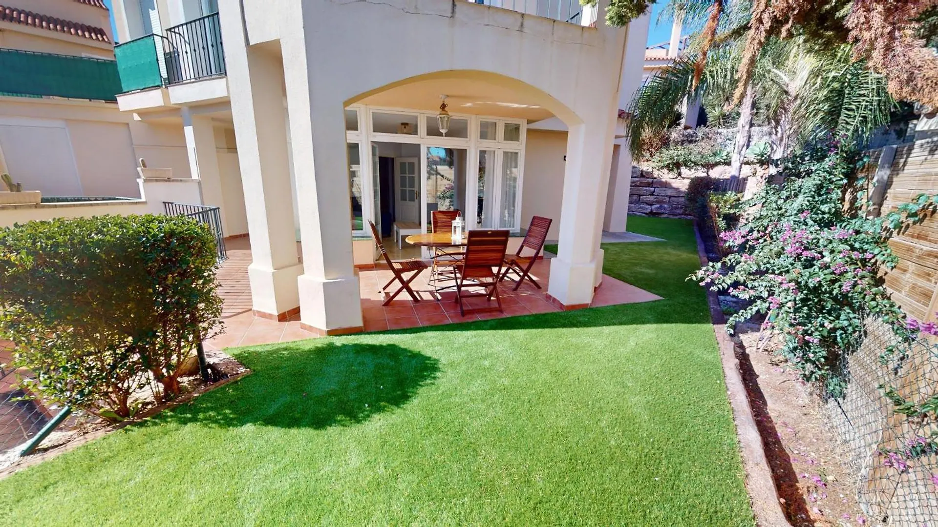 Las Lomas De Riviera Club - Beautiful Townhouse Sitio de Calahonda Holiday home